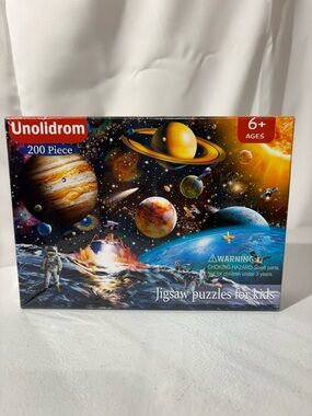Unolidrom 200-Piece Space Jigsaw Puzzle - Multi